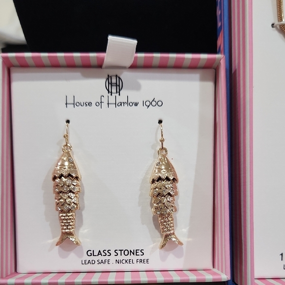 🔹️House of Harlow🔹️1960 Gold Sardine Fish Necklace and Earrings Set Bundle - Picture 3 of 5